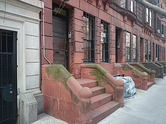 316 West 85 Th Street House at 316 West 85th Street in Upper West Side