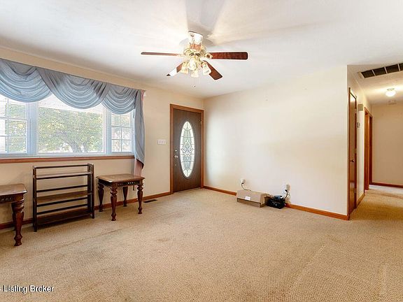 4th image of 7903 Conifer Dr