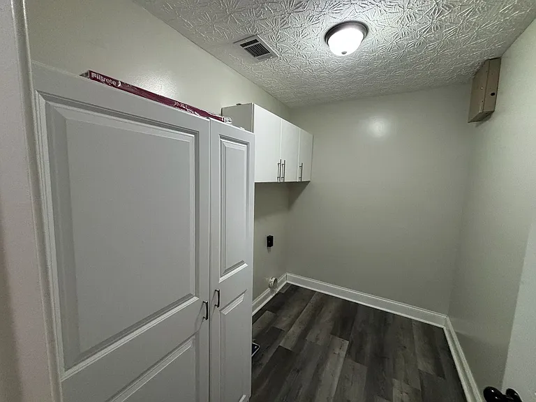39 Taylor Way — Photo 14