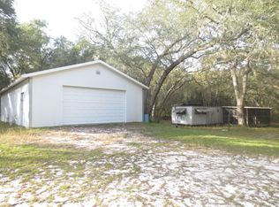 9286 SE 193rd Ave, Ocklawaha, FL 32179