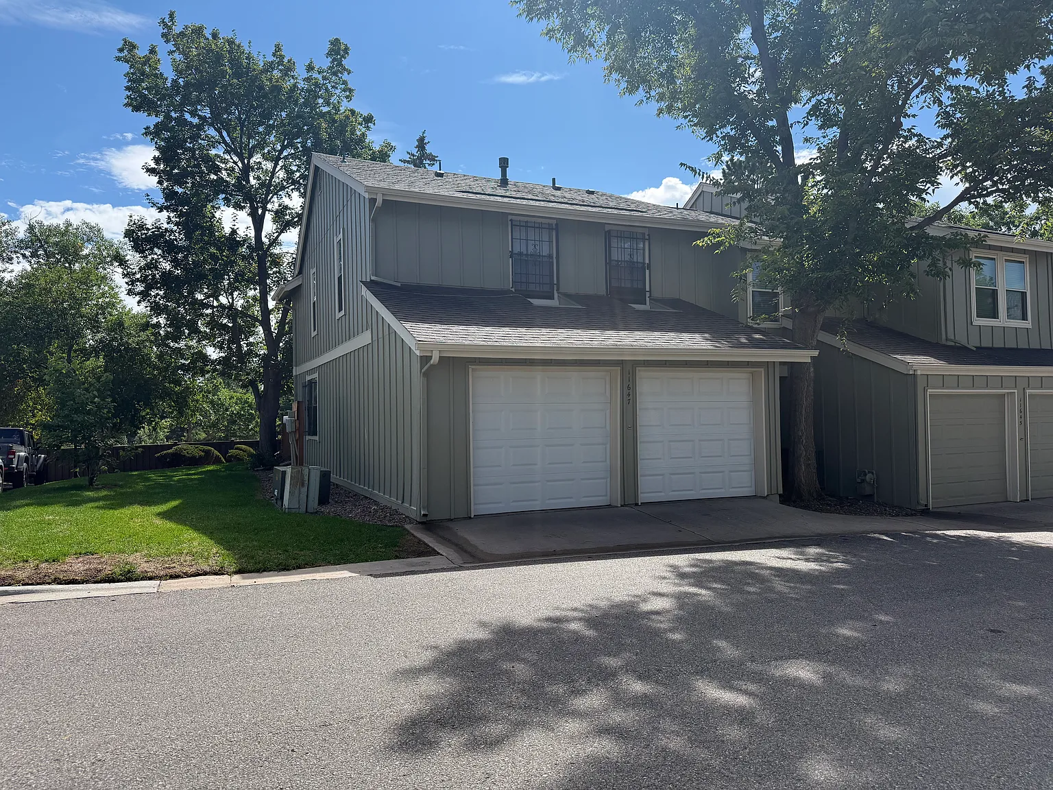 4 bed, 2200 sqft, $3,150 — Photo 1