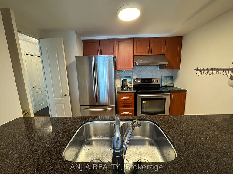 75 York Mills Rd #211 — Photo 11