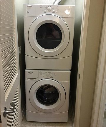 5th image of 21301 Erwin St Unit 236