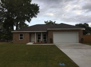 1616 Vine St, Biloxi, MS 39531