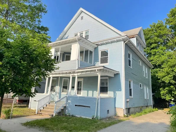 70 Wellington St, Springfield, MA 01109