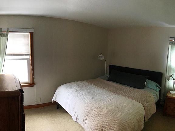 3rd image of 1909 N 85th St #1909A