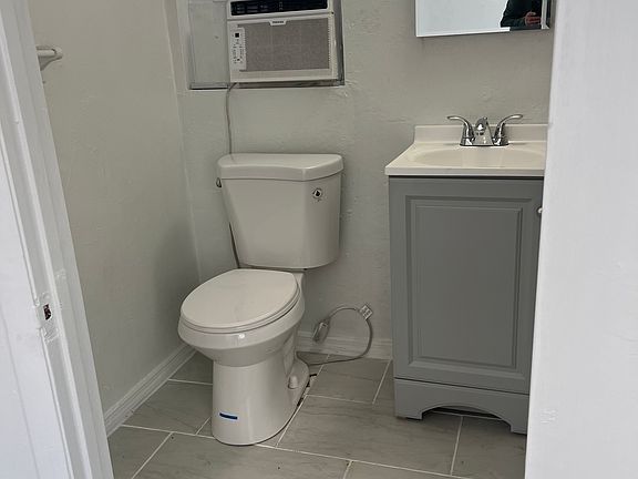 4th image of 3075 8th St N #1/2