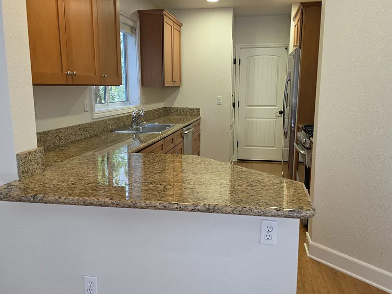 63 Oakwood Dr — Photo 3