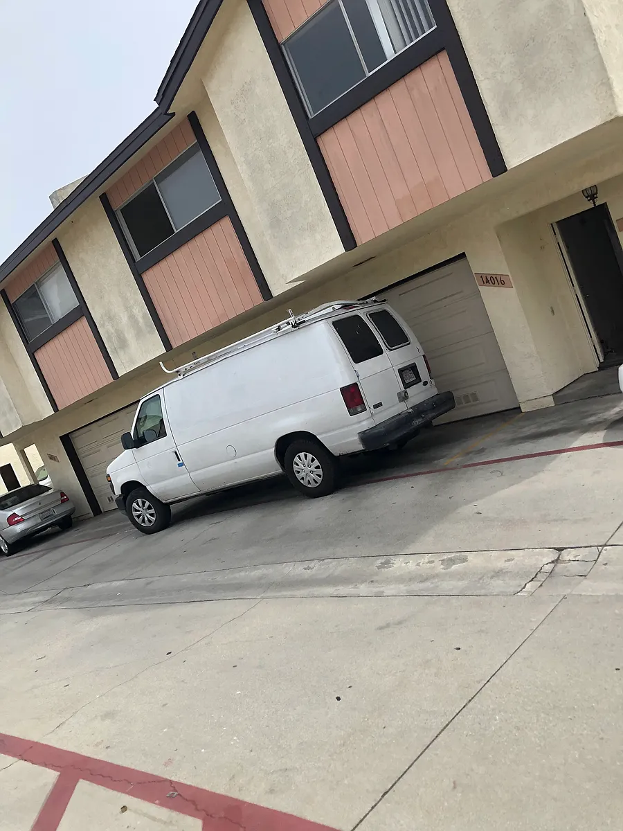 Building Photo - 14016 Cerise Ave
