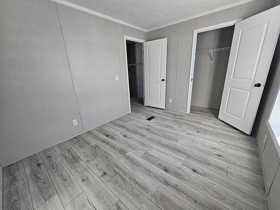 2nd image of 5891 Sid Dr