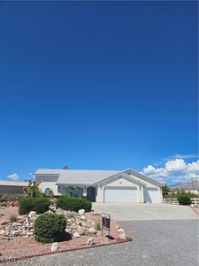 3860 Peschutes St, Pahrump, NV, 89048