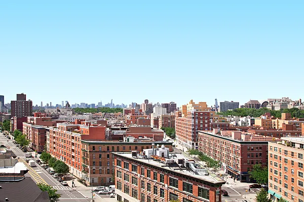 Rented by REAL New York | media 21