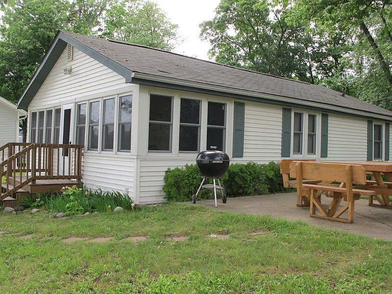 1st image of 66981 Lakeshore Dr