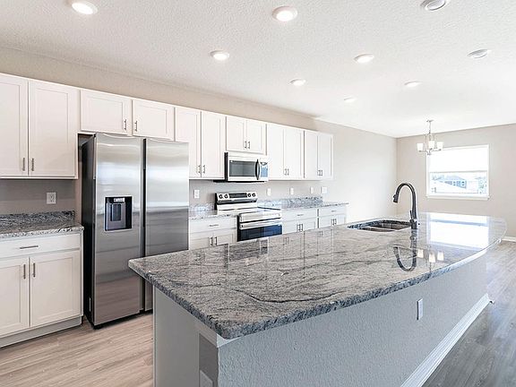 Personalize your dream kitchen with your choice of features and finishes - Westbrooke II home plan b