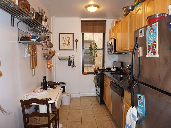 4th image of 486 Brooklyn Ave APT C4