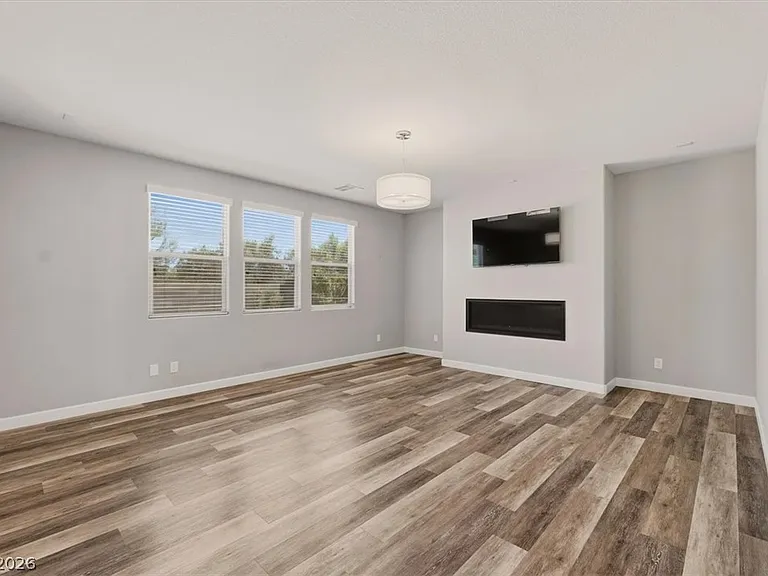 808 Elmstone Pl — Photo 6
