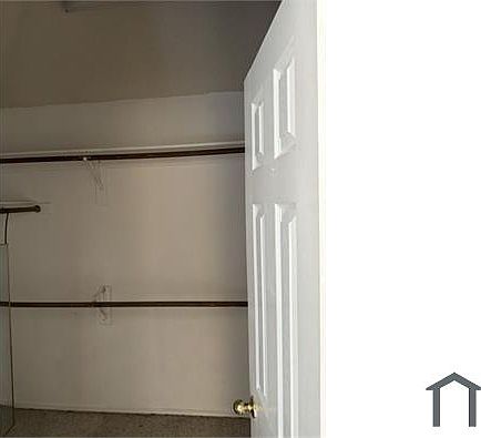1st image of 2423 Decoy Dr