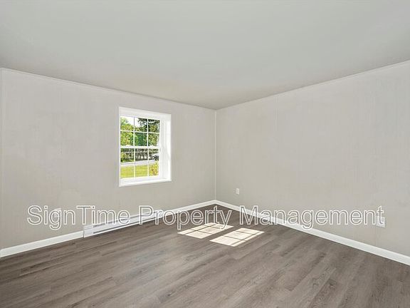 4th image of 15207 National Pike APT L