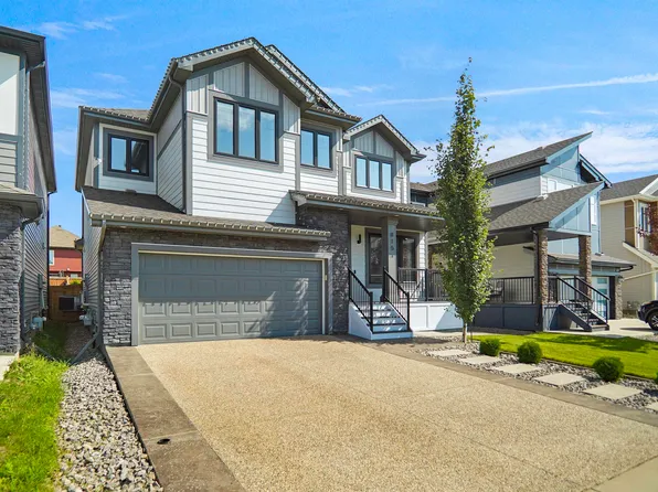 815 176th St SW, Edmonton, AB T6W 2X3