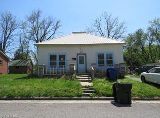 334 Galloway St, Mount Airy, NC 27030