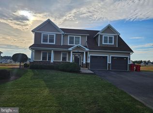 808 Southwood Dr, Shippensburg, PA 17257