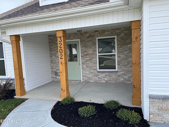 2nd image of 3202 Truitt Path Ln #2