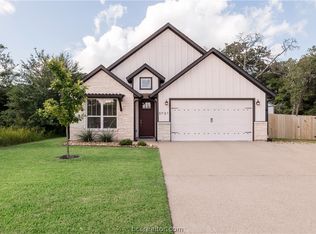 2721 Beck St, Bryan, TX 77803