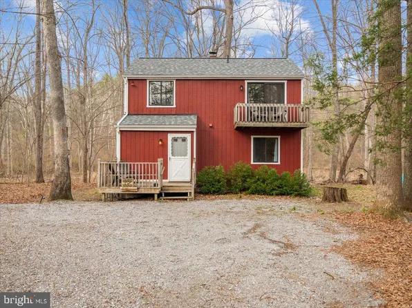 442 Foggy Bottom Ln, Berkeley Springs, WV 25411