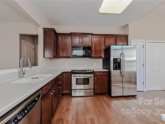 5th image of 6312 Cherry Blossom Cir