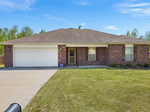 401 Willow Creek Dr, Dardanelle, AR 72834