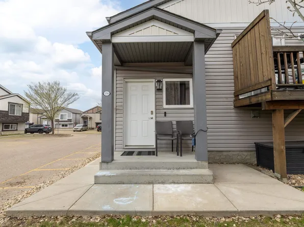 142 Selkirk Pl #156, Leduc, AB T9E 0M9