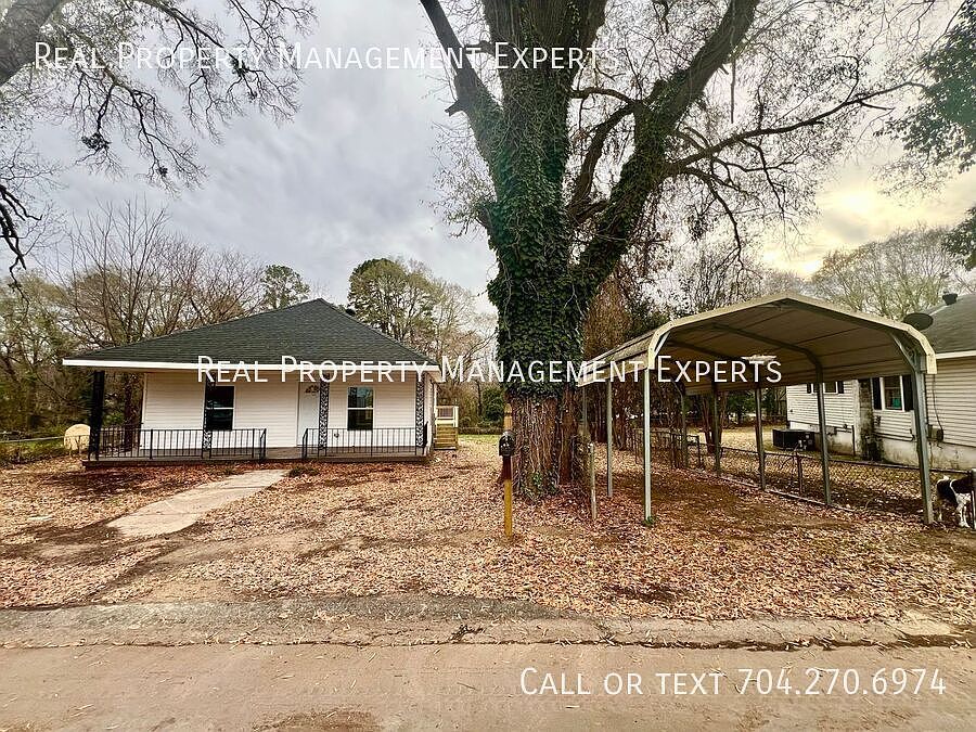 1st image of 147 Dixon Cir