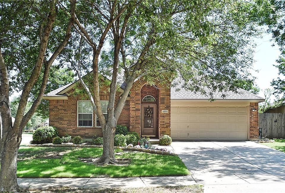 1st image of 5901 Meadowglen Dr