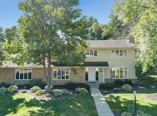 111 Jervey Ln, Bartlett, IL 60103