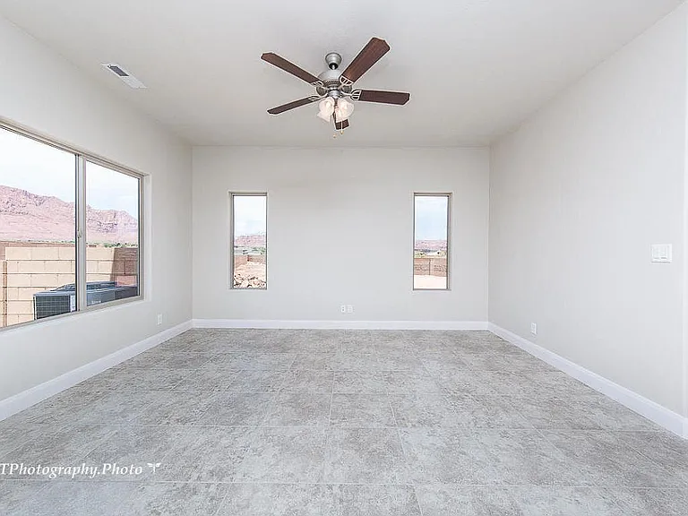 3971 Bella Vista Dr — Photo 27