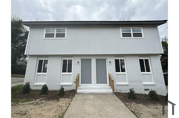Building Photo - 1143 Triple Hill Dr