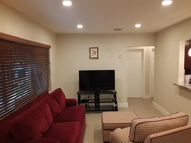 1647 NE 124th Ln — Photo 22