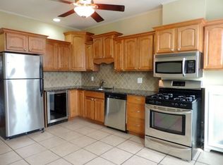 757 E 7th St #3, South Boston, MA 02127