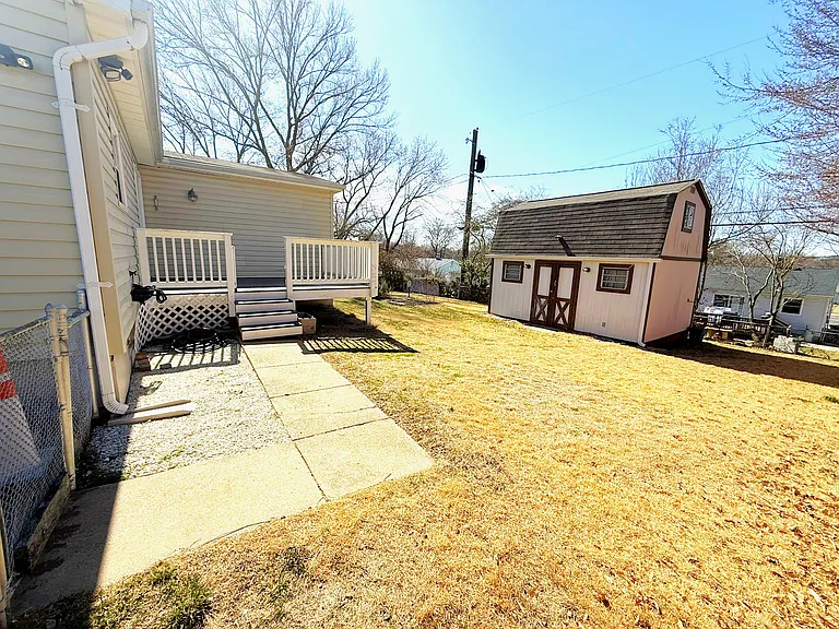 240 Federalsburg S — Photo 22