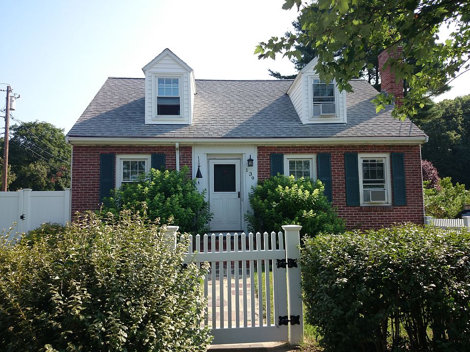 1st image of 139 Stimson St