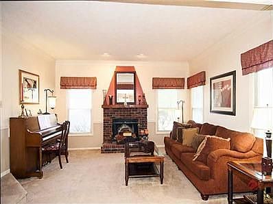 2nd image of 7419 Bramblewood Ln