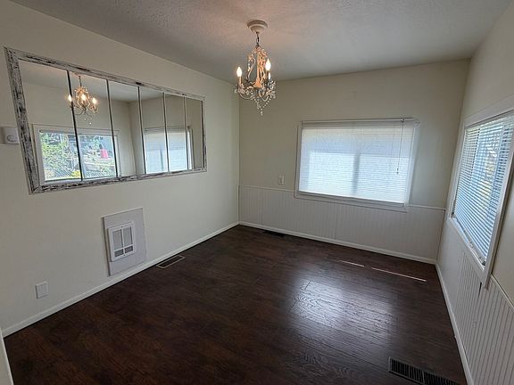 3rd image of 647 NW 7th St