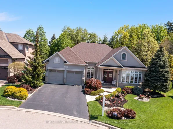21 Tristan Ct, Brampton, ON L6Y 5S2