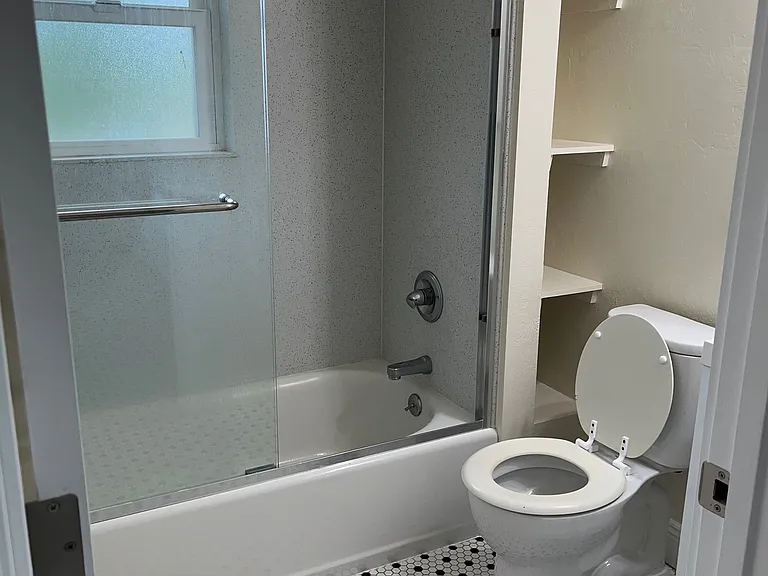 2116 San Jose Ave #9 — Photo 7