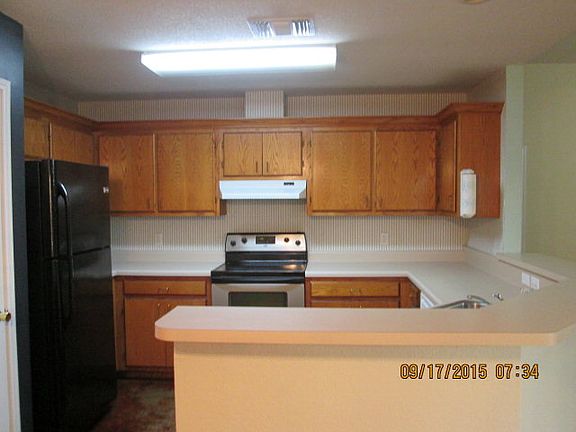 3rd image of 108 S Bluebonnet Dr