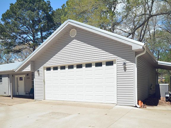2nd image of 600 Ethel Dr