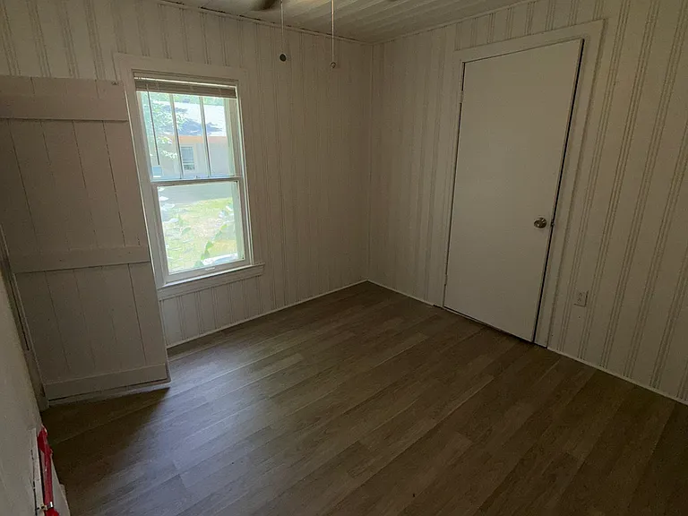 3509 Allen St — Photo 9