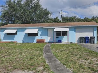 860 W Jasmine Drive, Lake Park, FL 33403