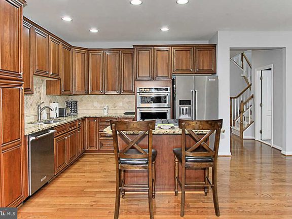 4th image of 20022 Northville Hills Ter
