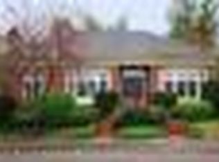 32 Brownsboro Hill Rd, Louisville, KY
